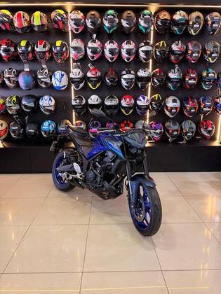 YAMAHA MT-03 ABS YAMAHA MT-03 ABS